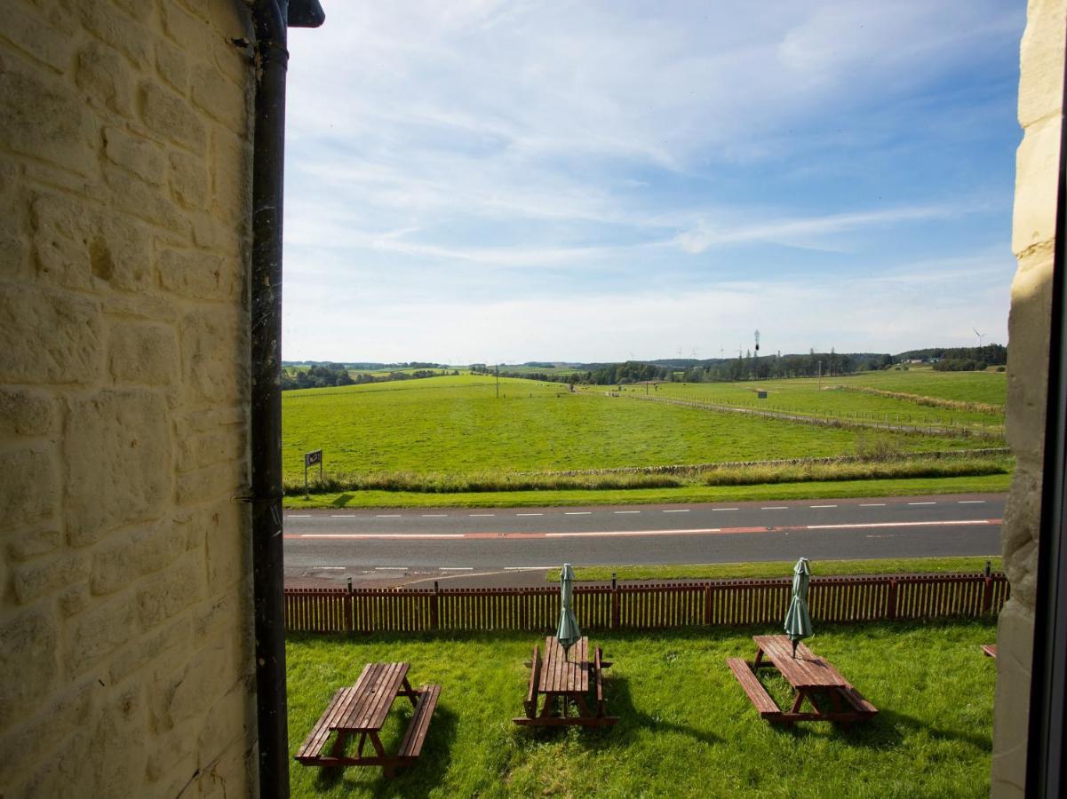 Oyo Knowesgate Inn, Northumberland National Park Kirkwhelpington ภายนอก รูปภาพ