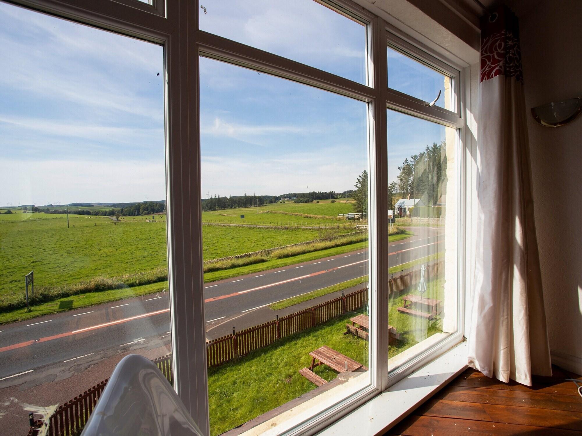 Oyo Knowesgate Inn, Northumberland National Park Kirkwhelpington ภายนอก รูปภาพ
